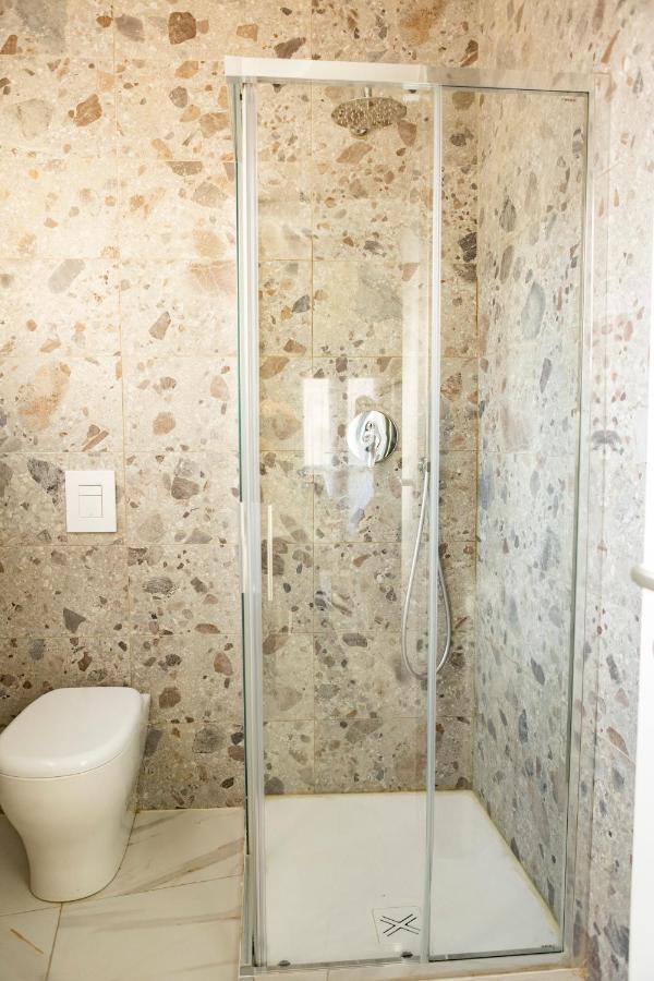 Santa Marta Hotel Milánó Kültér fotó